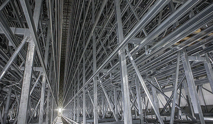 Begleitung Tiefkühl-Hochregallager Begleitung Tiefkühl-Hochregallager