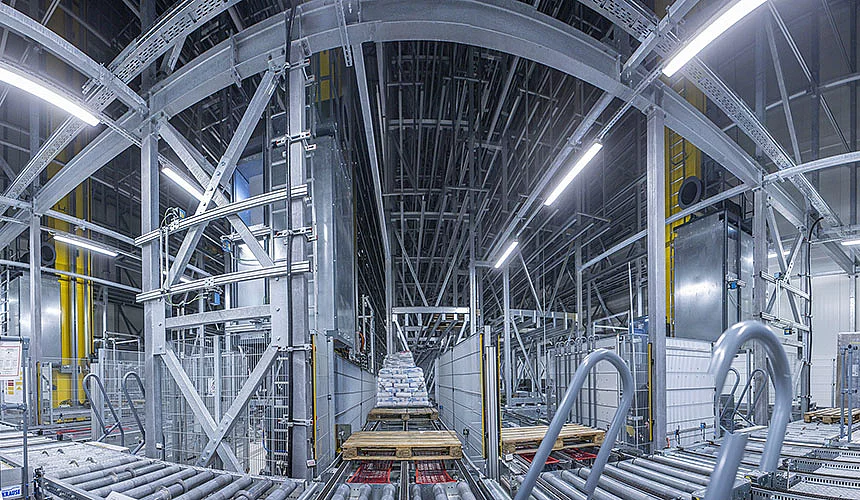 Begleitung Tiefkühl-Hochregallager Begleitung Tiefkühl-Hochregallager